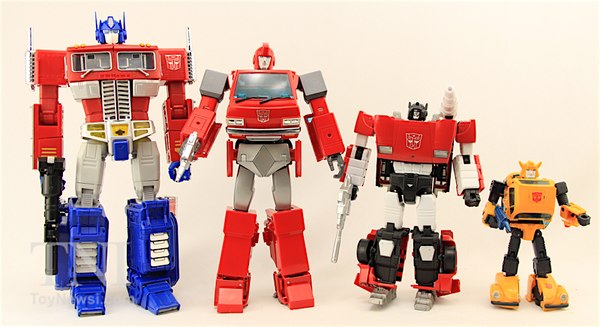 Transformers Masterpiece MP 27 Ironhide Video Review Images  (36 of 48)